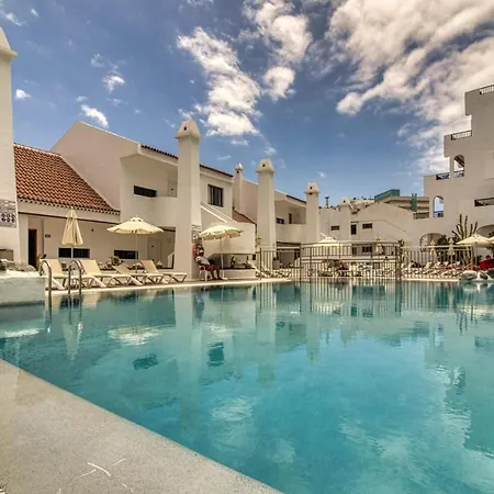 Penthouse With Magnificent Ocean Views, Jacuzzi, Pool, Nearby Beach In Tenerife South Playa Feñabe