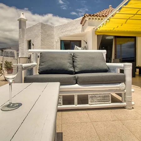 Penthouse With Magnificent Ocean Views, Jacuzzi, Pool, Nearby Beach In Tenerife South * Playa Feñabe