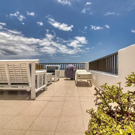 Apartment Penthouse With Magnificent Ocean Views, Jacuzzi, Pool, Nearby Beach In Tenerife South Playa Fanabe